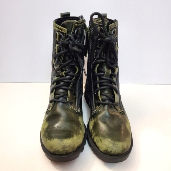 Sorel - Phoenix Green Distressed Lace Up Combat Boots - Size 5.5 - Picture 2 of 9